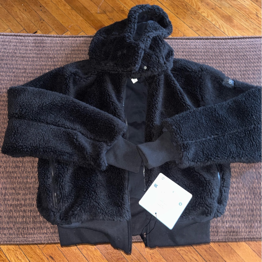 Alo Foxy Sherpa Jacket